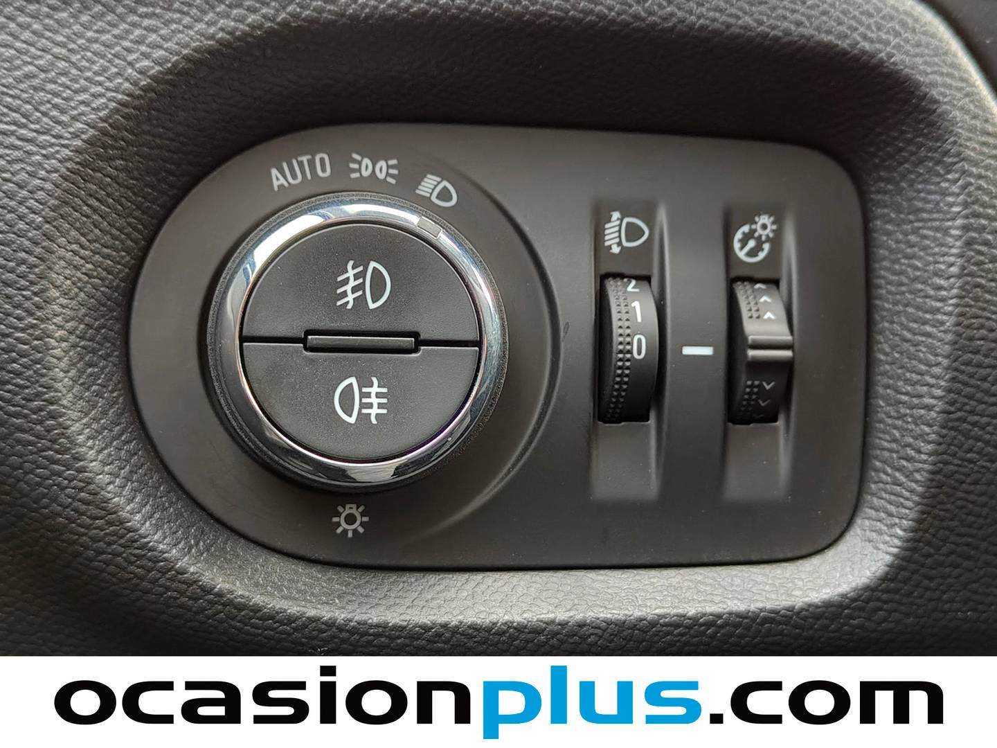 Extras del Opel Corsa-e Opel Corsa-e 50kWh Elegance-e (136 CV)