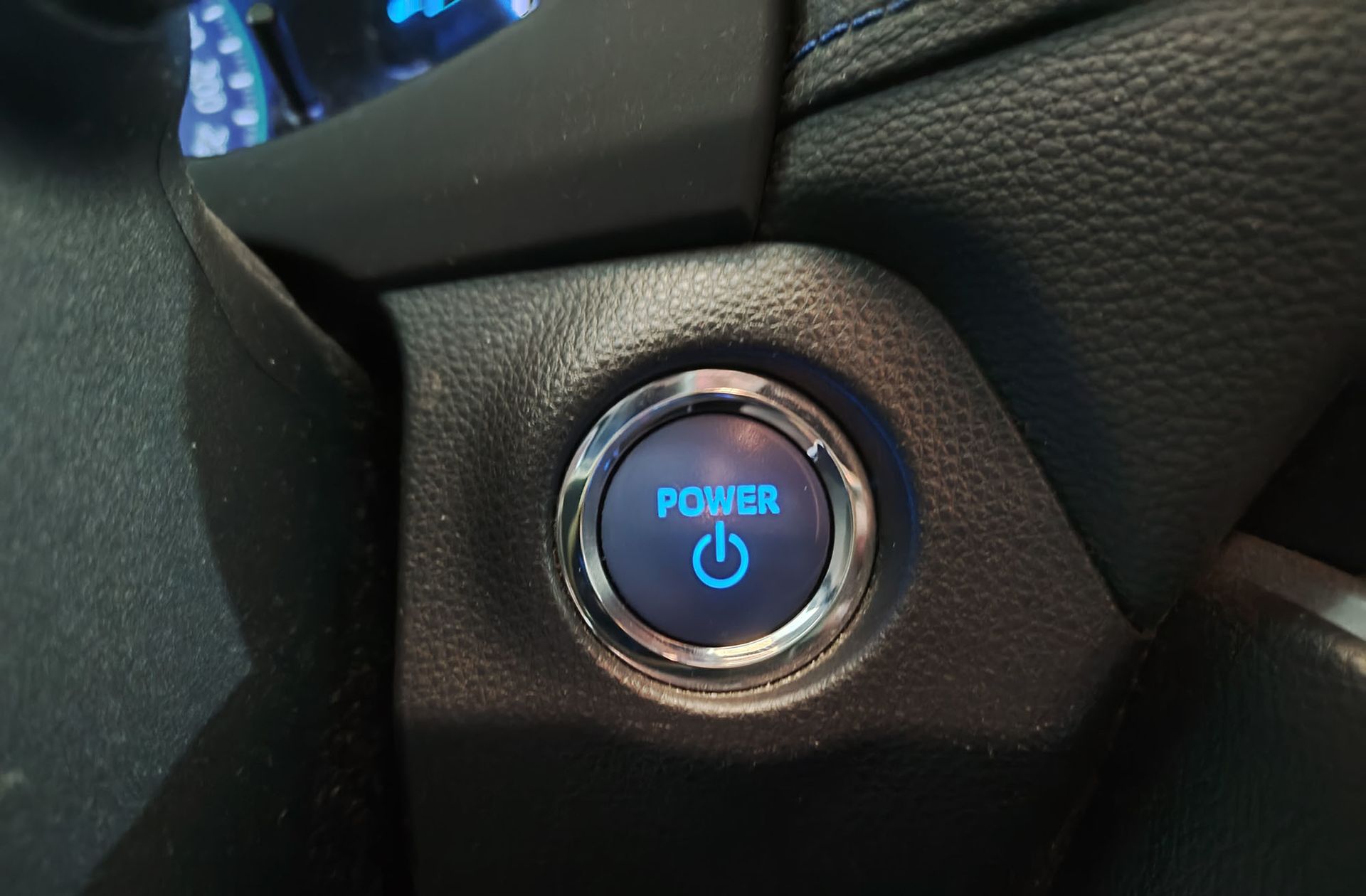 Toyota RAV4 2.5 hybrid 220H Style - foto 31
