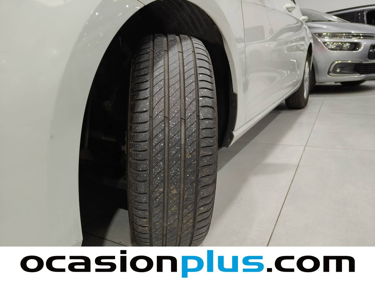 Foto Volkswagen Golf Volkswagen Golf Business 1.6 TDI BMT (110 CV)