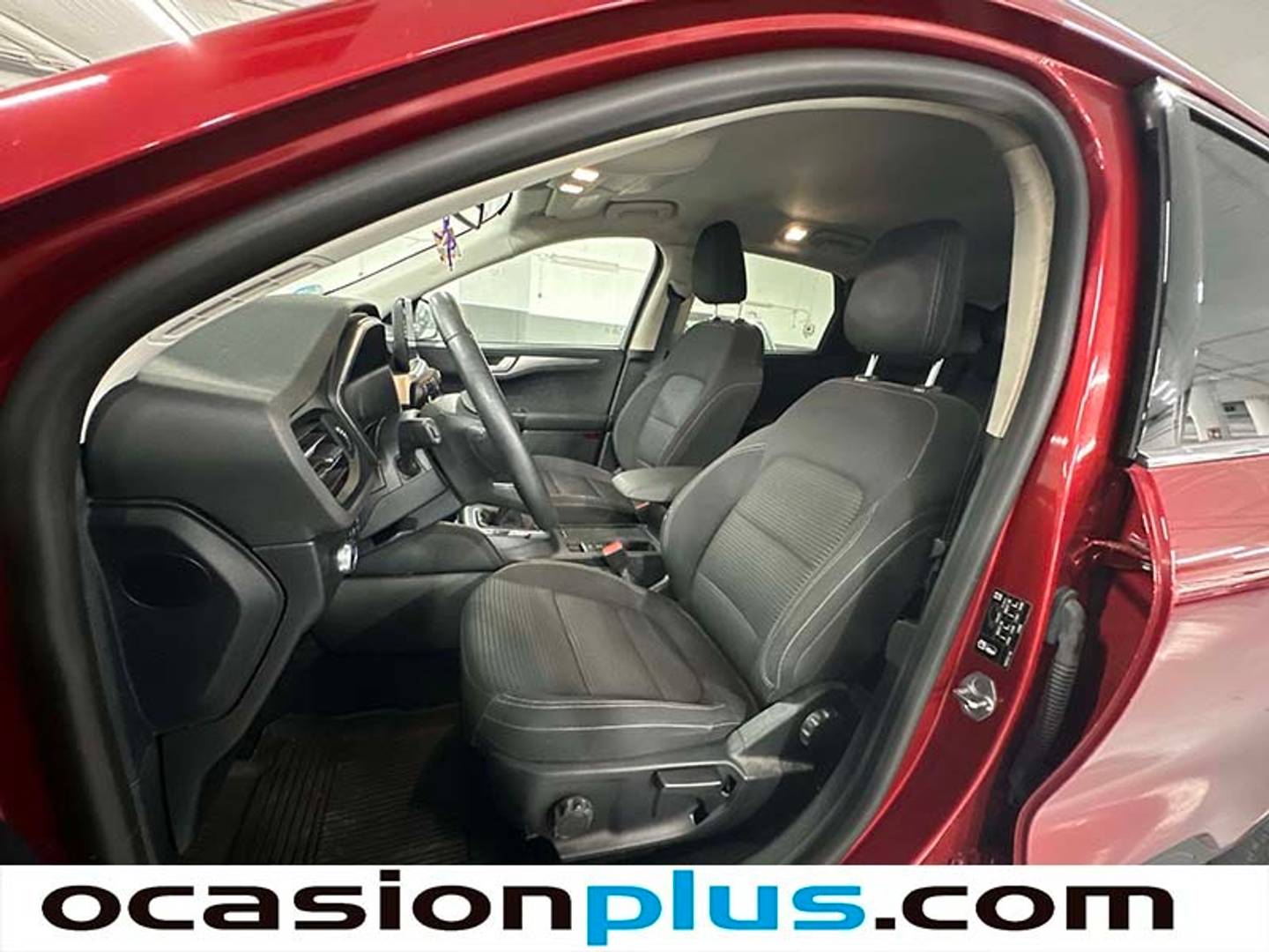 Foto Ford Kuga Ford Kuga 2.0 EcoBlue MHEV Titanium (150 CV)