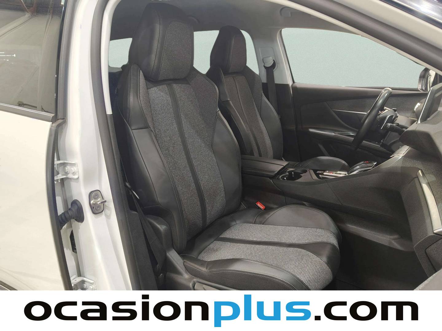 Foto Peugeot 5008 Peugeot 5008 BlueHDi 130 S&S Allure (130 CV) EAT8 7 Plazas