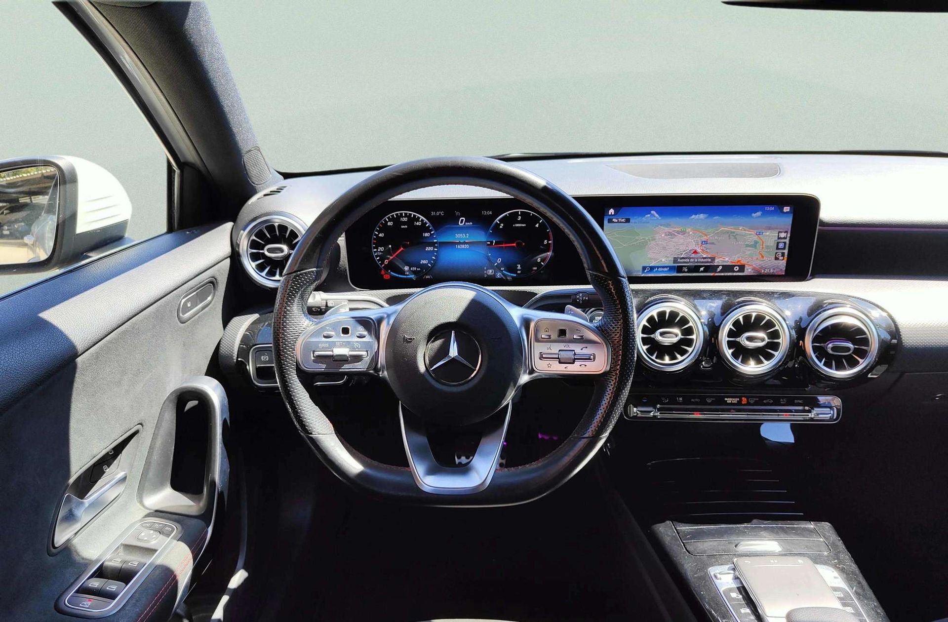 Mercedes-Benz Clase A 180 d Pack AMG - foto 29