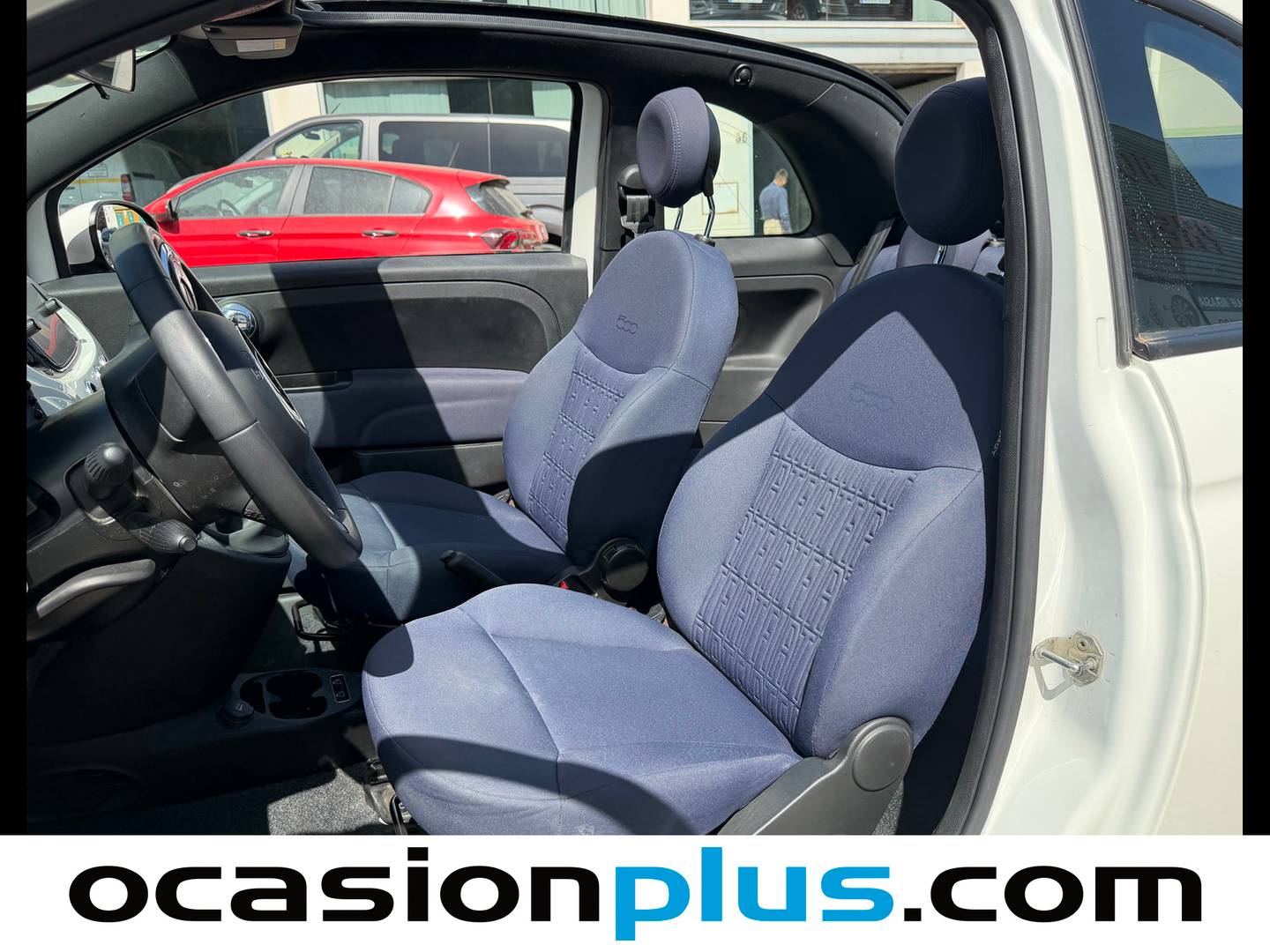 Foto asientos delanteros Fiat 500C Fiat 500C 1.0 Hybrid Club (70 CV)
