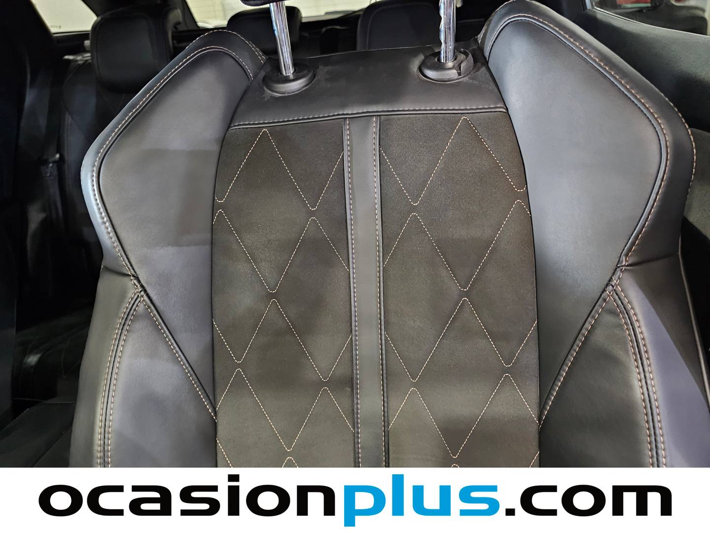 Extras y acabados del Peugeot 3008 Peugeot 3008 BlueHDi 180 S&S GT EAT6 (180 CV)