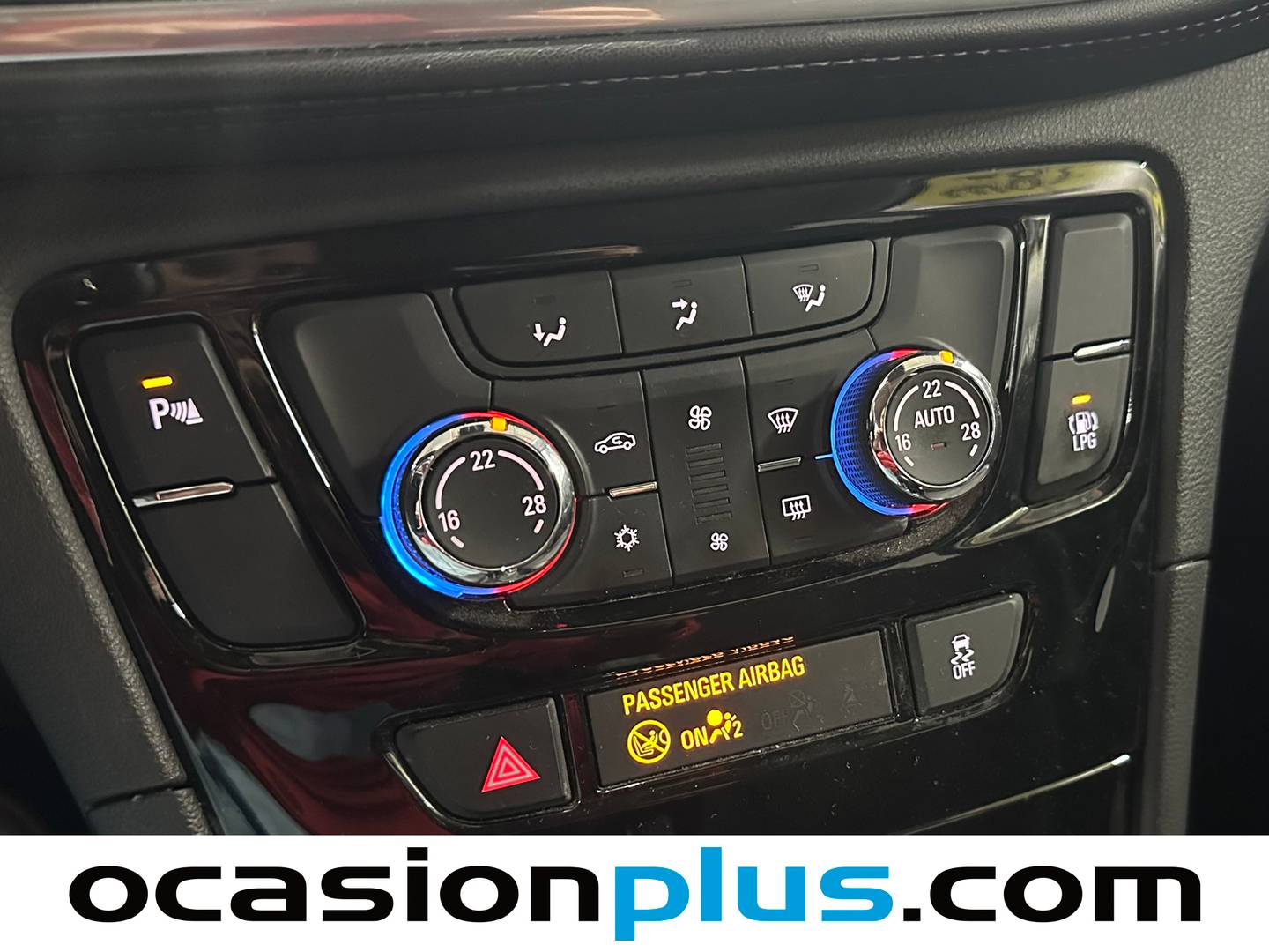 Foto Opel Mokka X Opel Mokka X 1.4 Turbo GLP Design Line 4X2 (140 CV)