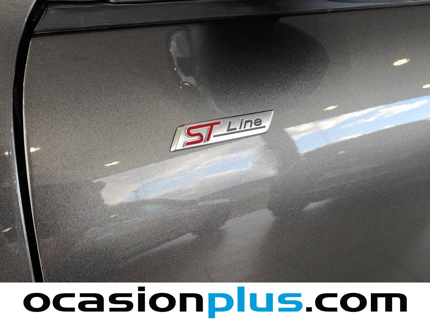 Extras y acabados del Ford Kuga Ford Kuga 2.5 Duratec PHEV ST-Line X Auto (225 CV)