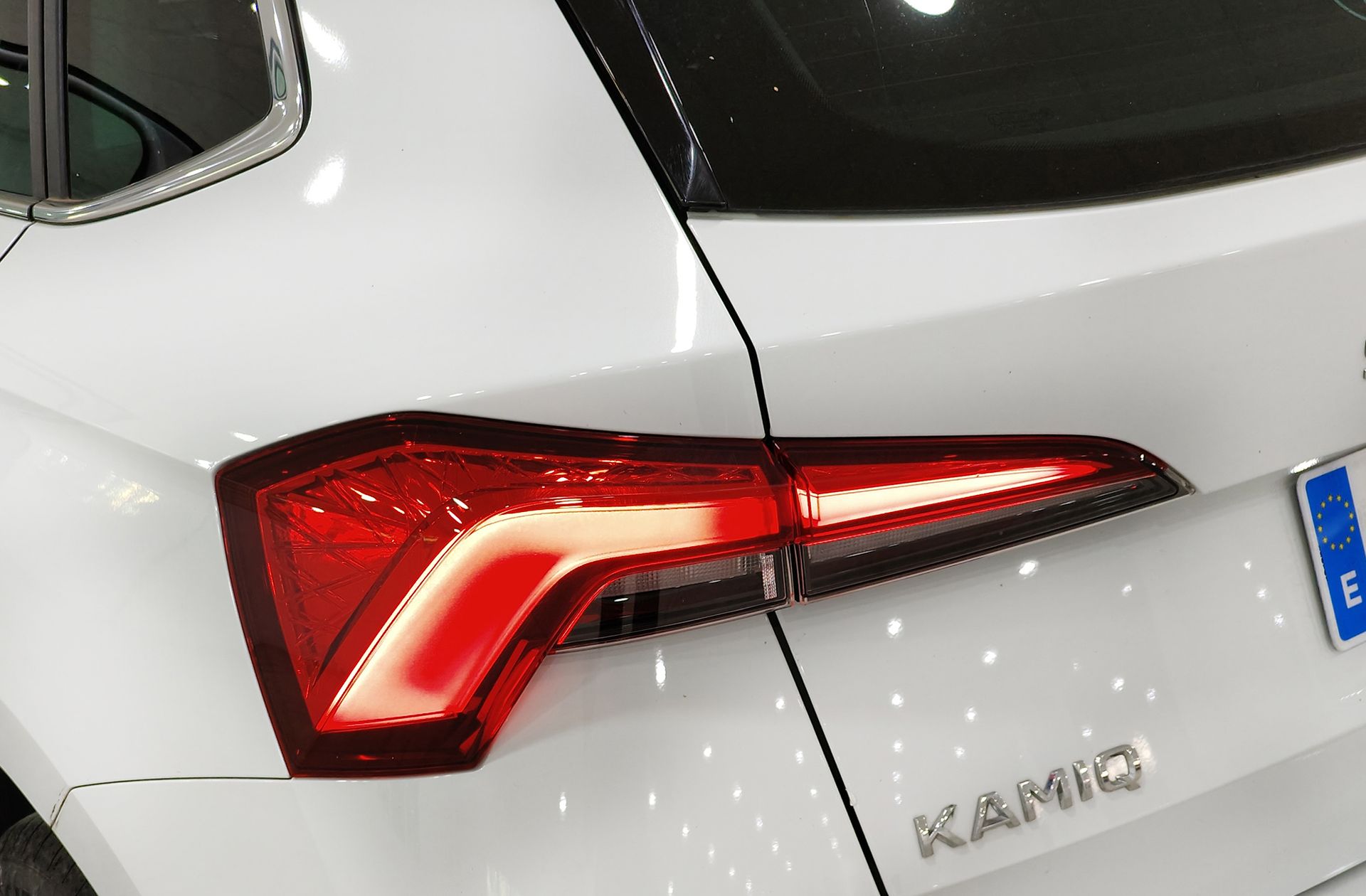 Škoda Kamiq 1.0 TSI Ambition - foto 16