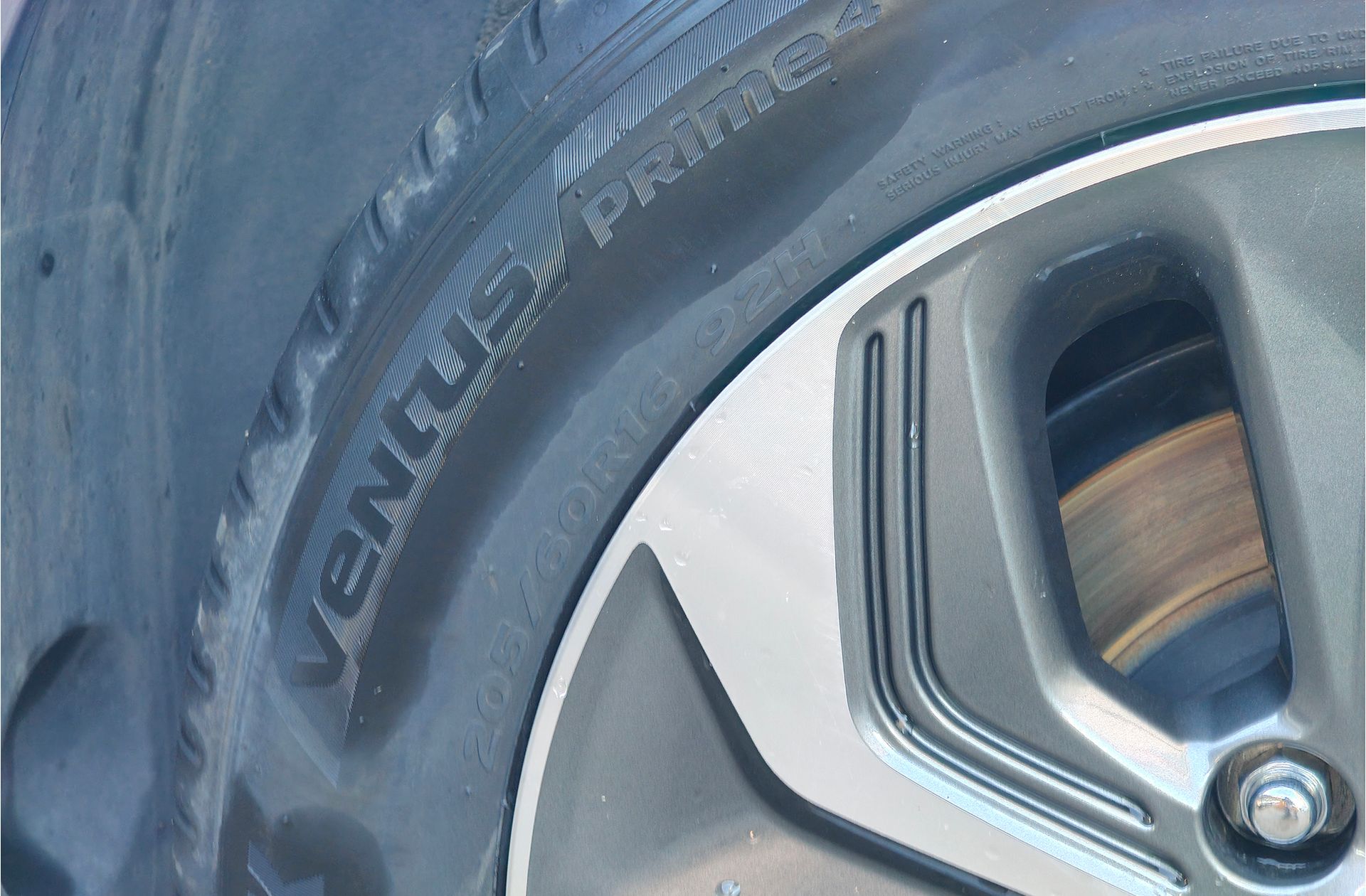 Hyundai Kona 1.6 GDI HEV Tecno 2C DCT - foto 36