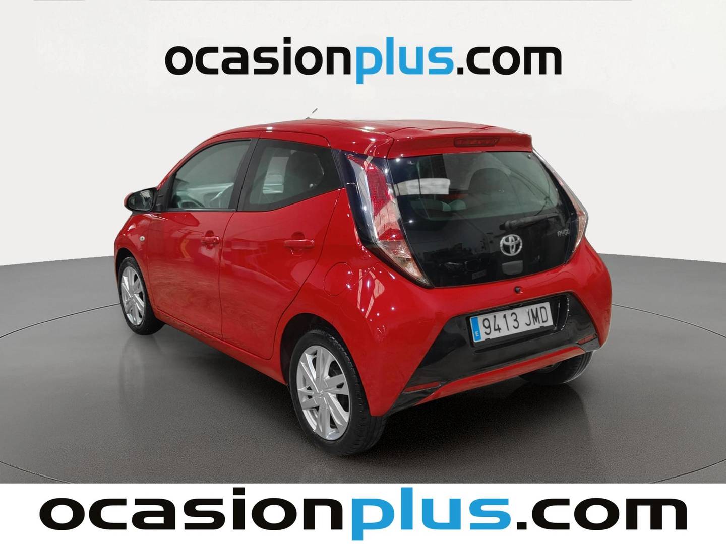 Foto trasera Toyota Aygo Toyota Aygo 1.0 70 x-play (69 CV) izquierda
