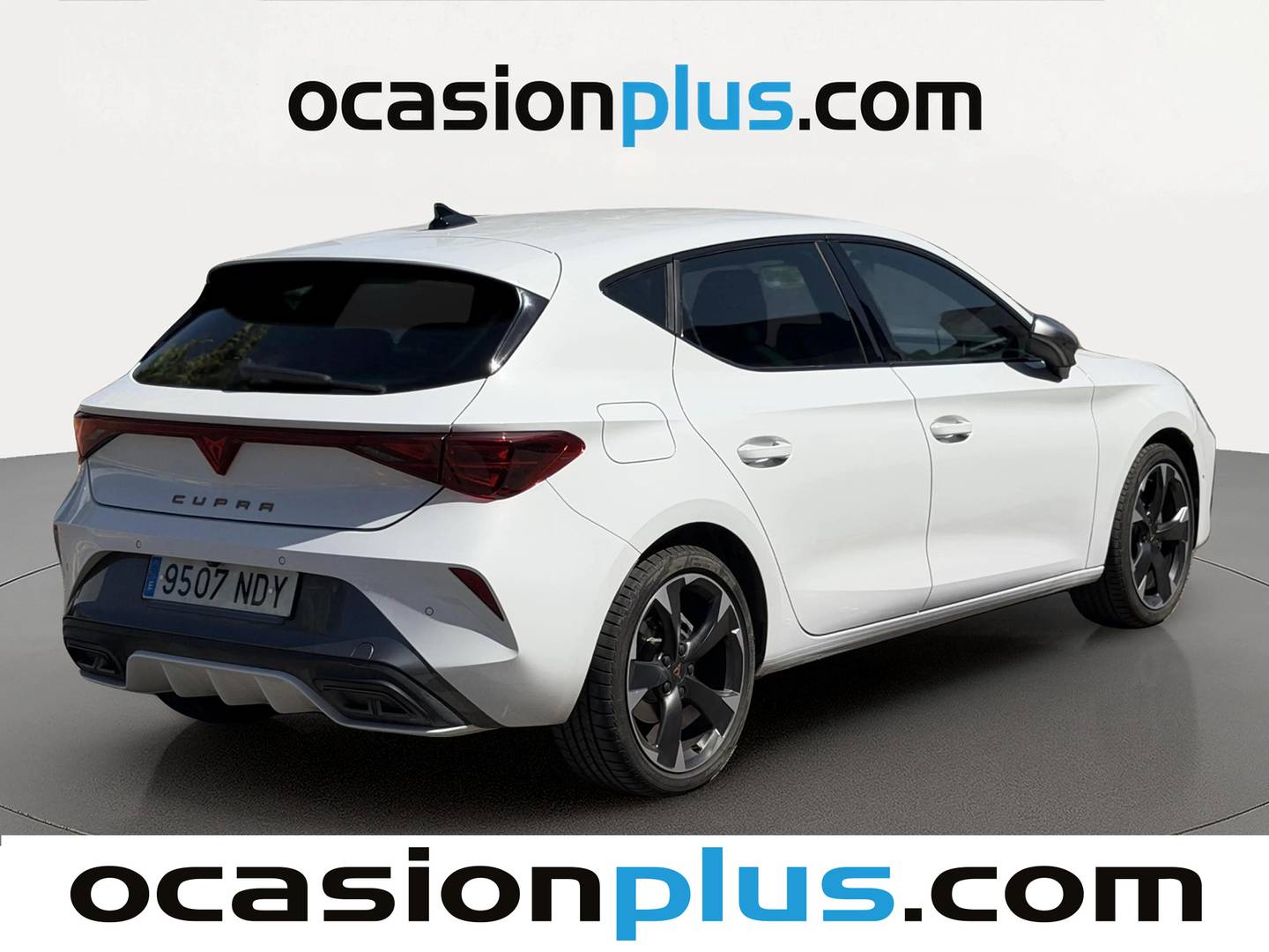 Foto trasera Cupra León Cupra León 1.5 TSI (150 CV) derecha
