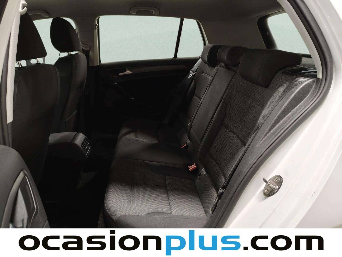 Foto asientos traseros Volkswagen Golf Volkswagen e-Golf e-Golf ePower (136 CV)