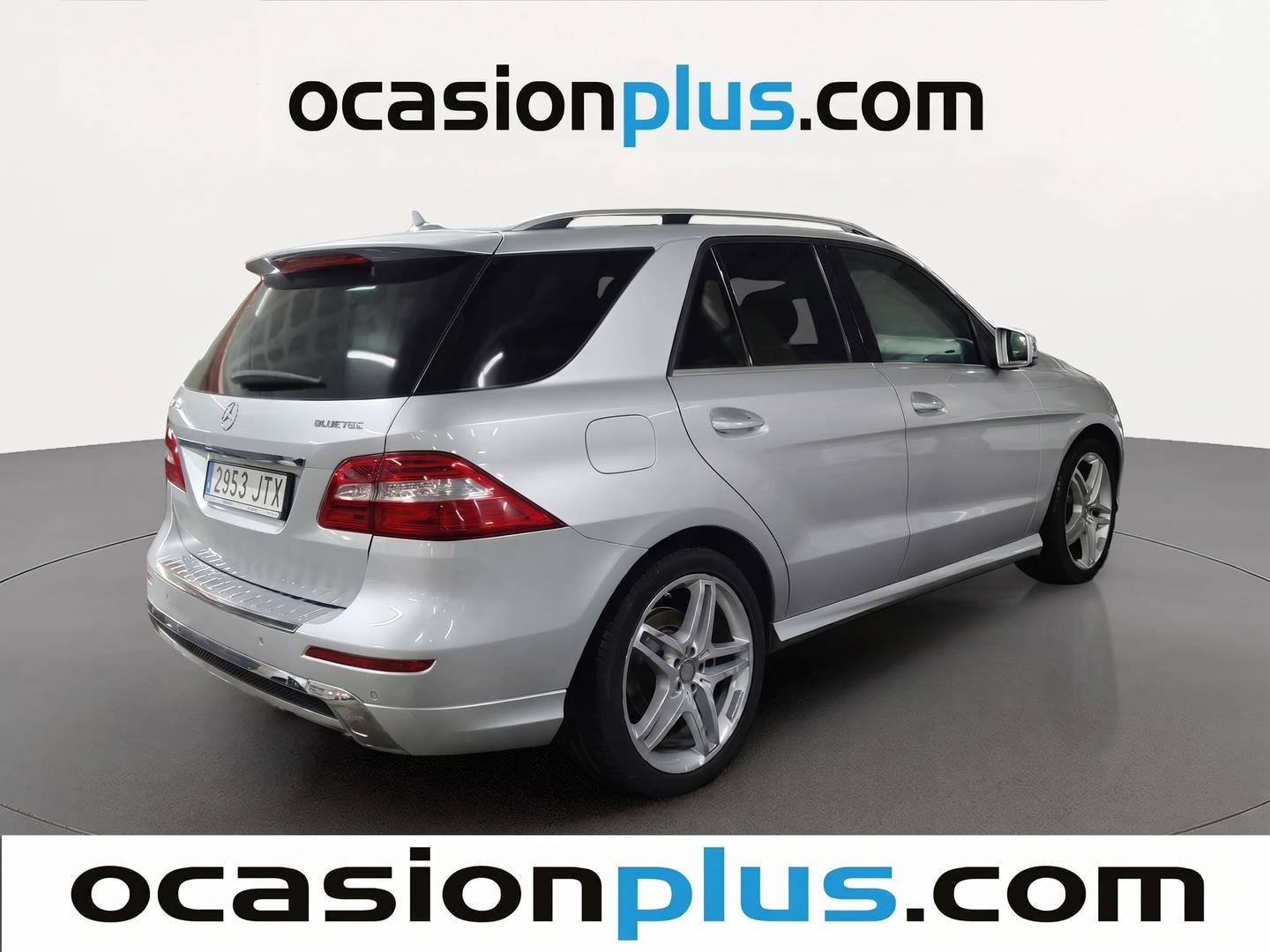 Foto trasera Mercedes Clase M Mercedes Clase M ML 350 BlueTEC 4Matic (258 CV) Pack AMG derecha