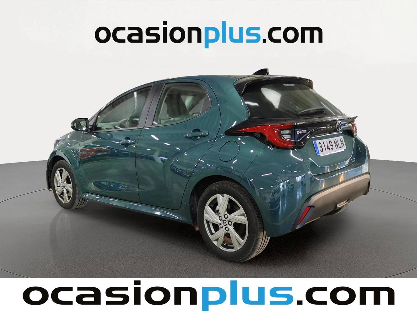Foto trasera Toyota Yaris Toyota Yaris 120H Active Plus (116 CV) izquierda