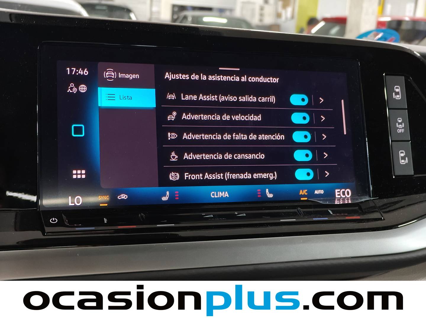 Accesorios del Volkswagen Multivan Volkswagen Multivan Life Batalla Corta 1.5 eHybrid 4Motion (245 CV) DSG 7 Plzas
