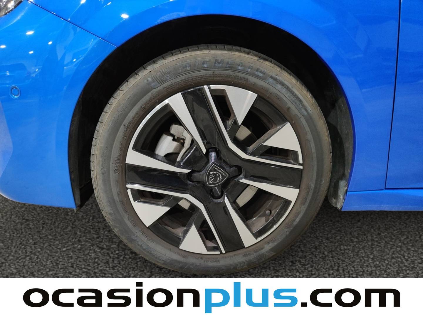 Foto Peugeot 208 Peugeot 208 PureTech 100 Allure (100 CV)