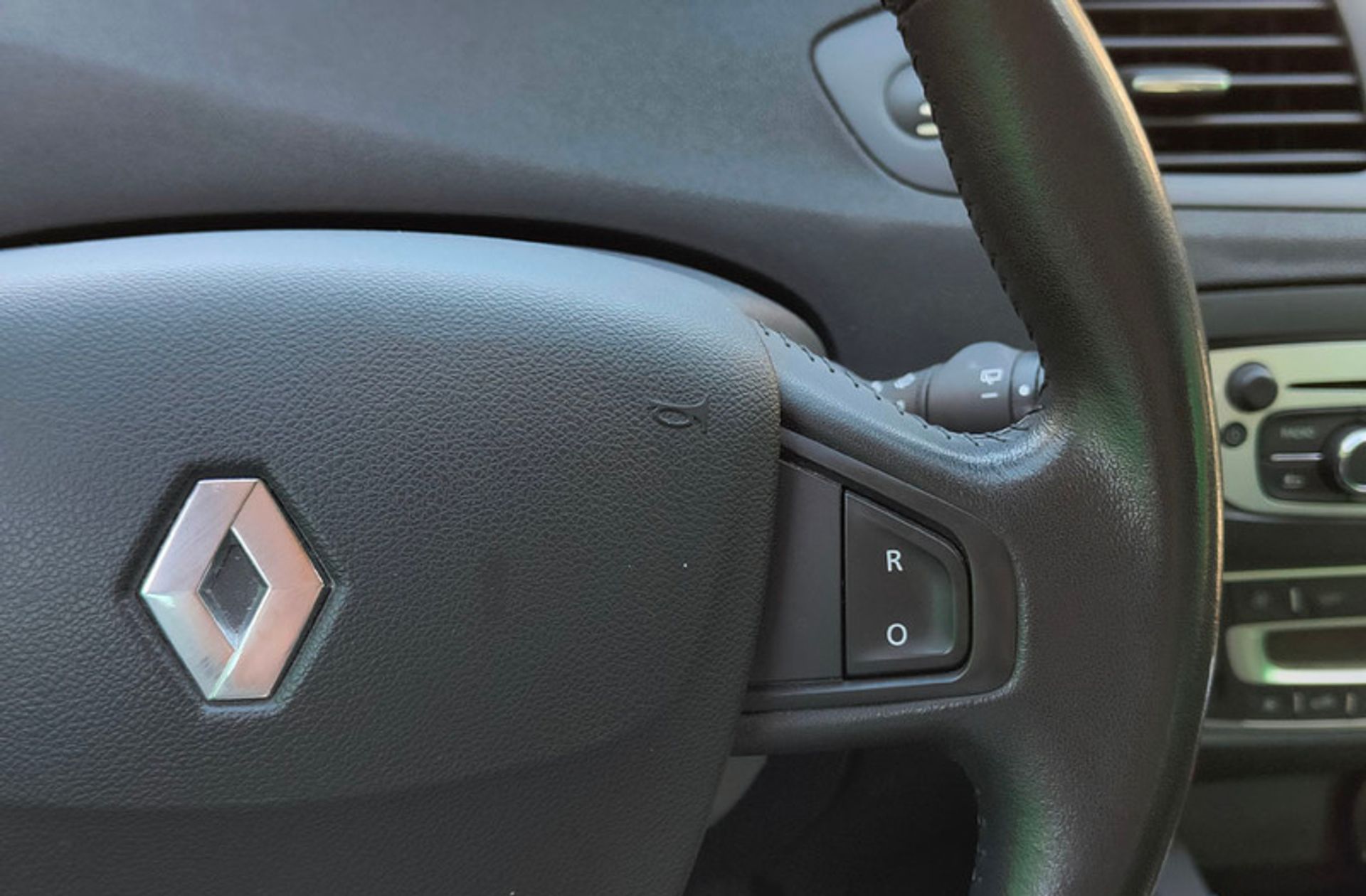 Renault Scénic Limited dCi EDC - foto 25