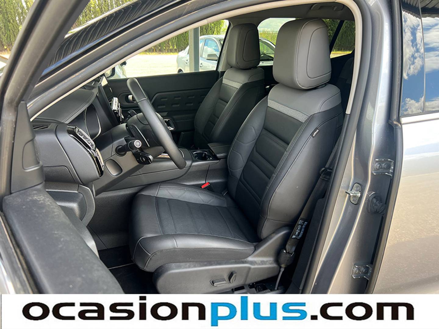 Foto Citroën C5 Aircross Citroen C5 Aircross PureTech 130 S&S Shine Pack EAT8 (131 CV)