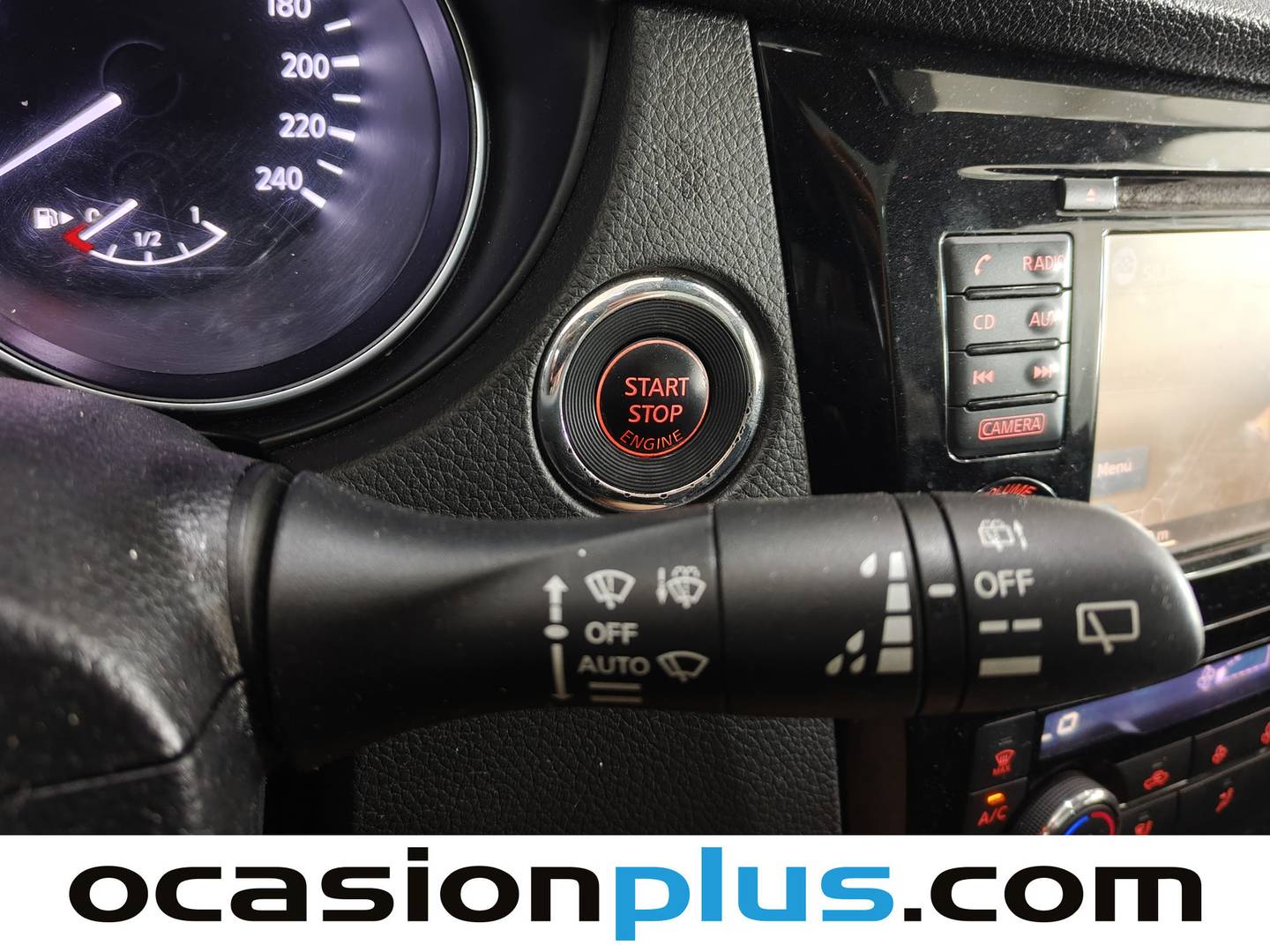 Foto Nissan QASHQAI Nissan Qashqai DIG-T 115 N-Connecta (115 CV)