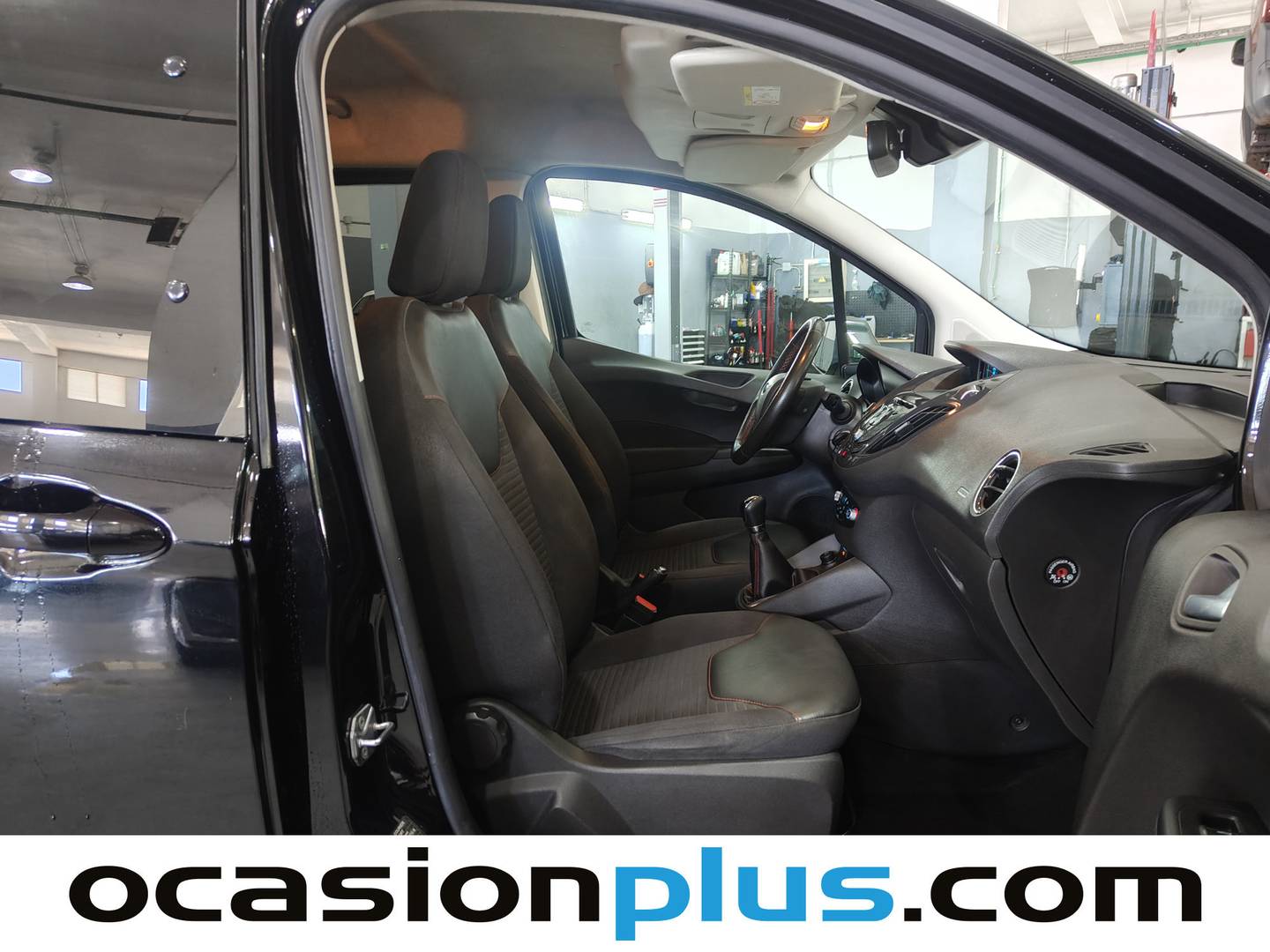 Ford Tourneo Courier Ford Tourneo Courier 1.0 EcoBoost Sport (100 CV) km 0