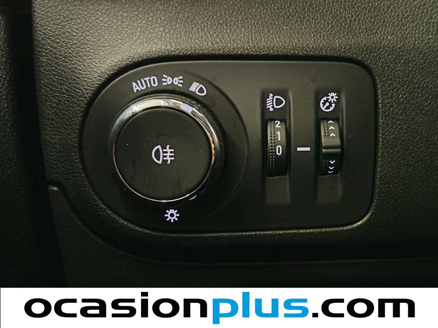 Extras del Opel Crossland Opel Crossland 1.2 Elegance Auto (130 CV)