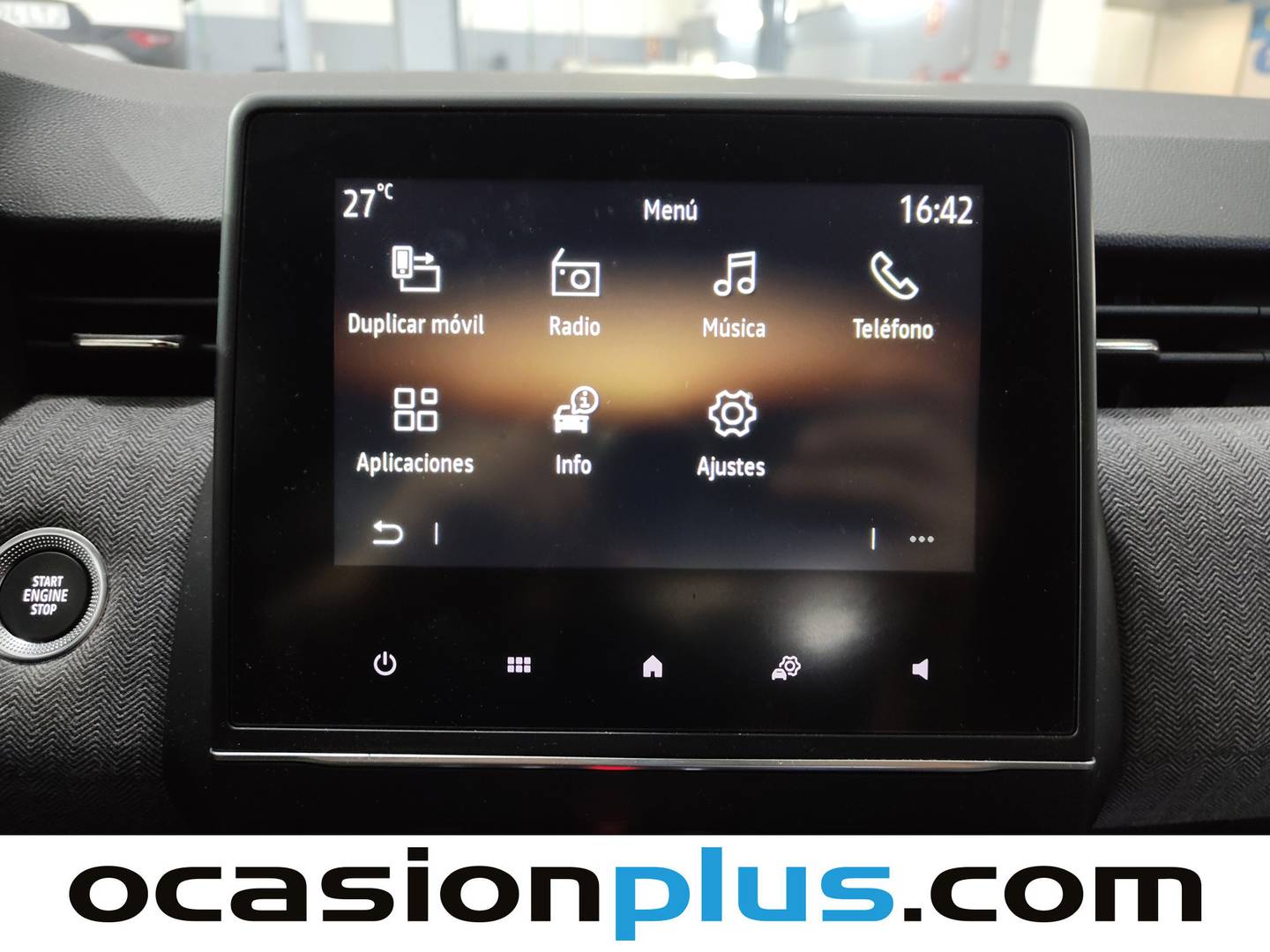 Renault Clio Renault Clio Techno E-Tech Híbrido (140 CV) seminuevo