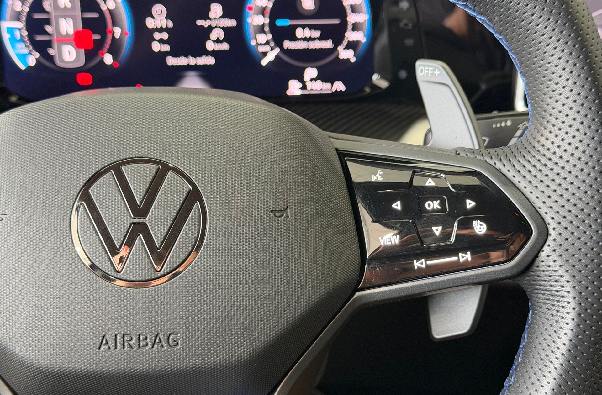 Volkswagen Golf R 20 Aniversario 2.0 TSI 4Motion DSG - foto 33