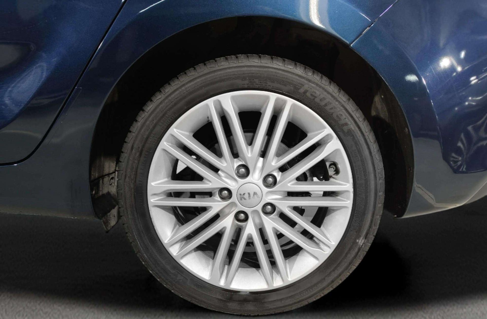 Kia Carens 1.6 GDi Drive 7 plazas - foto 33