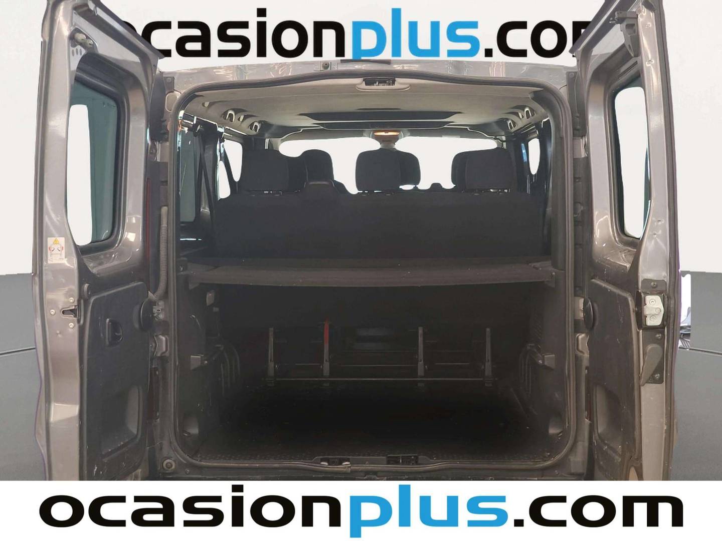 Fotos maletero Opel Vivaro Opel Vivaro Combi 1.6 CDTI S&S L2 2.9t (125 CV) 9 plazas