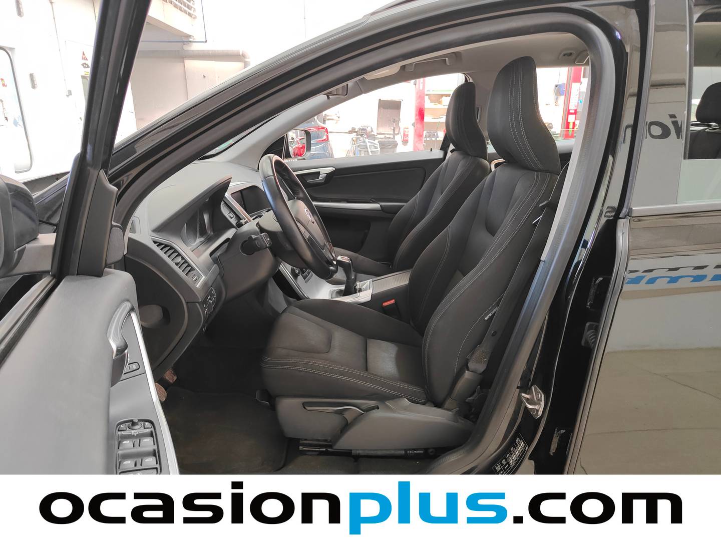 Foto asientos delanteros Volvo XC60 Volvo XC60 D3 Kinetic (150 CV)