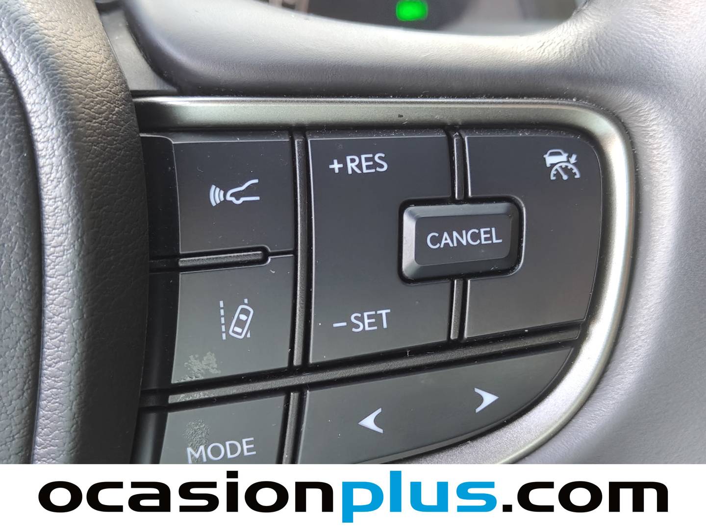 Foto Lexus UX Lexus UX 250h Business 2WD (184 CV)