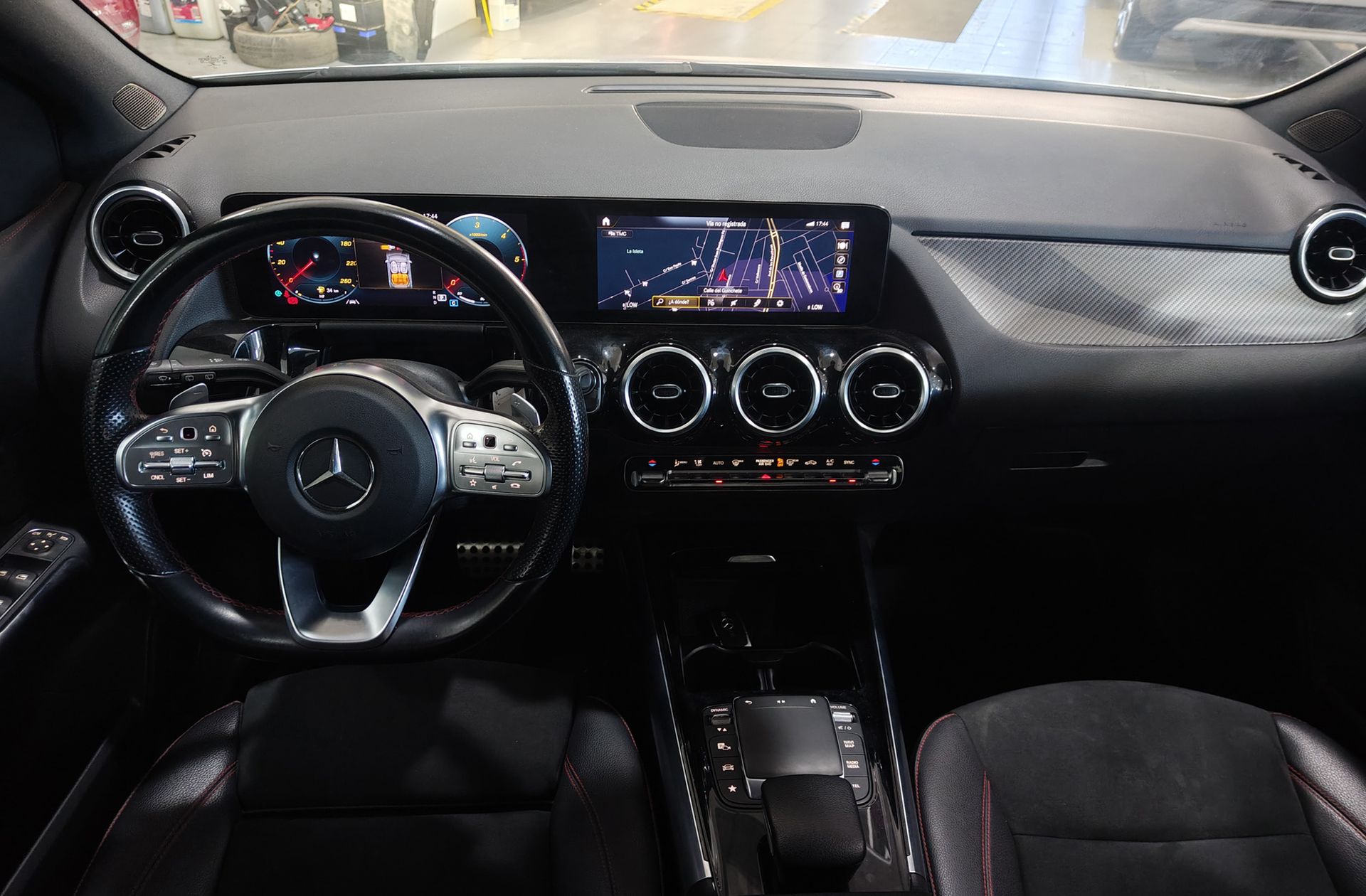 Mercedes-Benz Clase B 200 d Pack AMG - foto 6