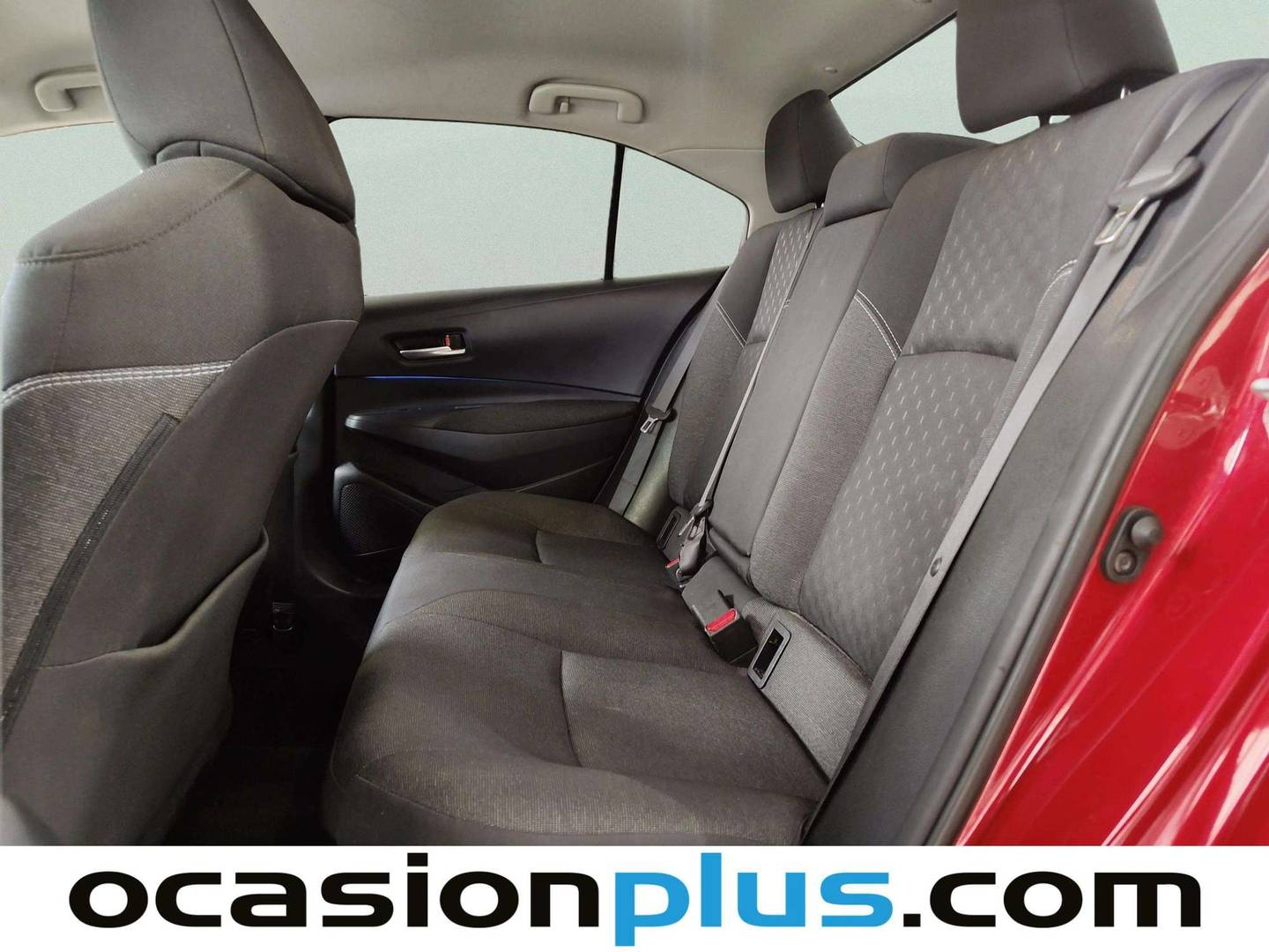 Foto asientos traseros Toyota Corolla Toyota Corolla 140H Style Edition (140 CV)