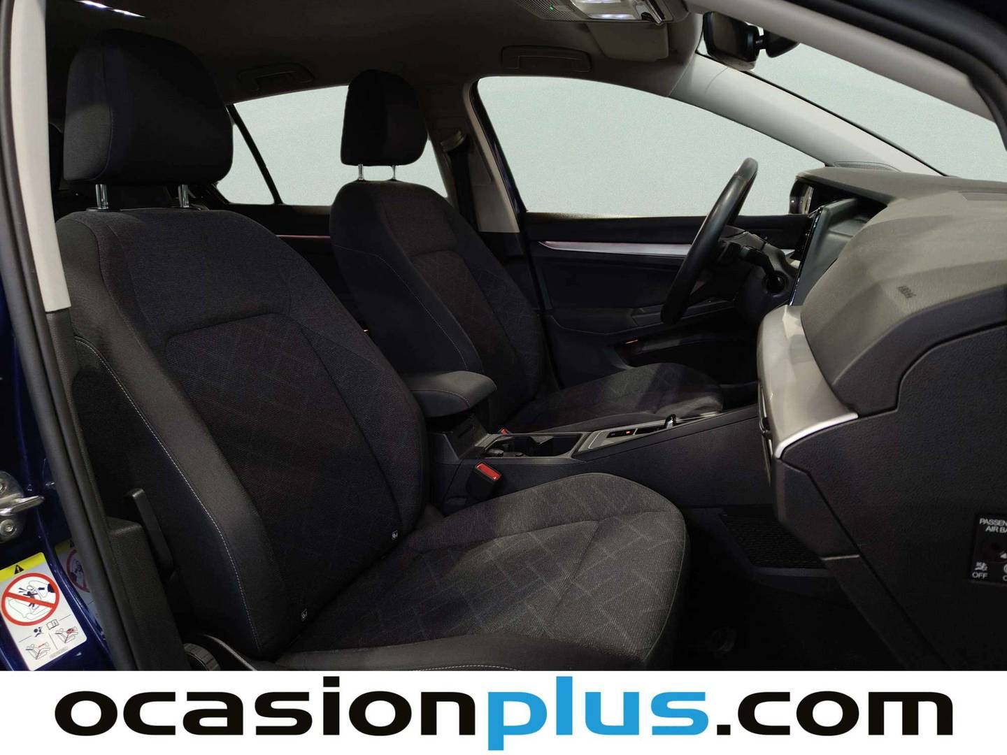 Volkswagen Golf Volkswagen Golf Life 1.0 eTSI (110 CV) DSG híbrido