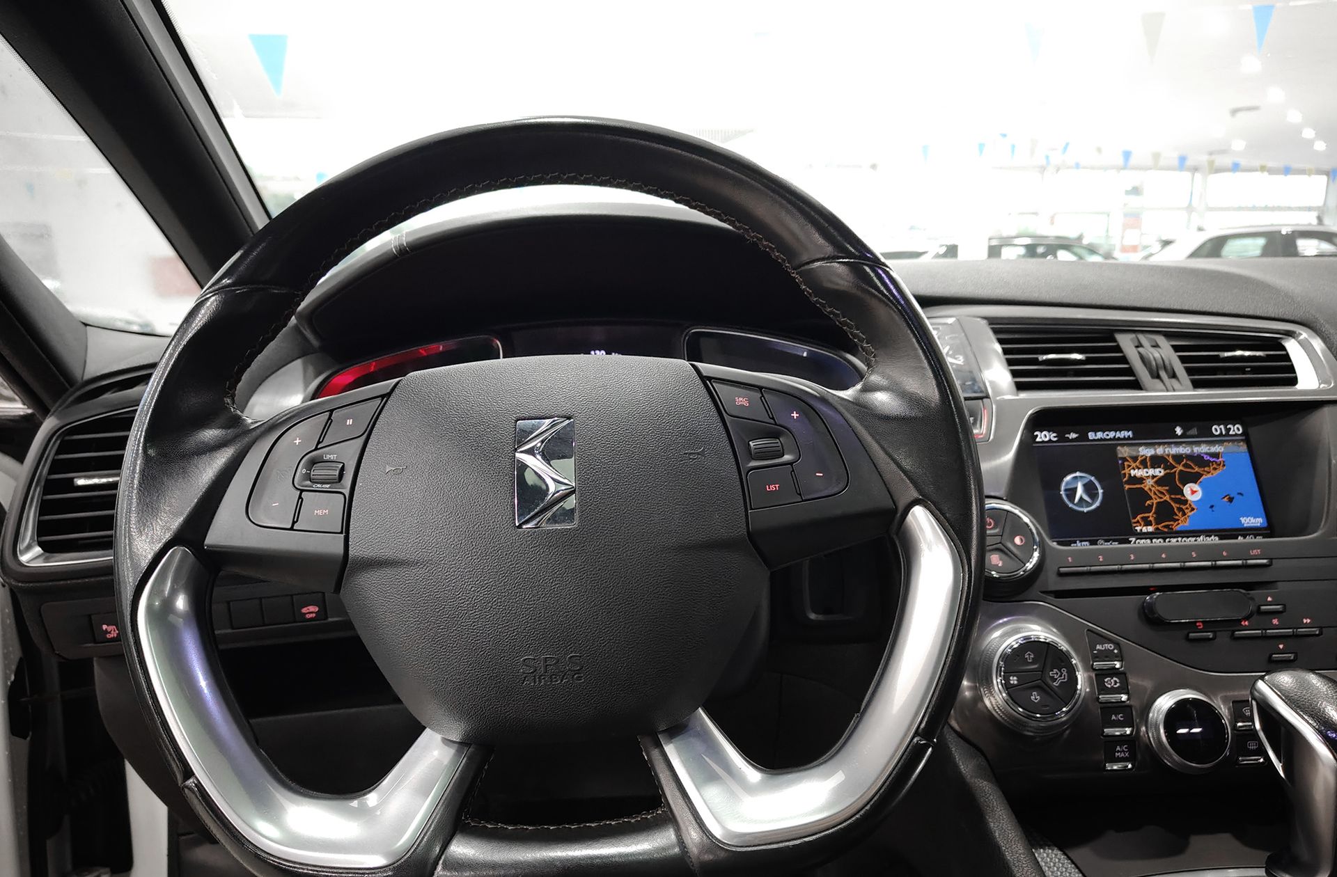 Citroën DS5 BlueHDi 180 Sport - foto 24