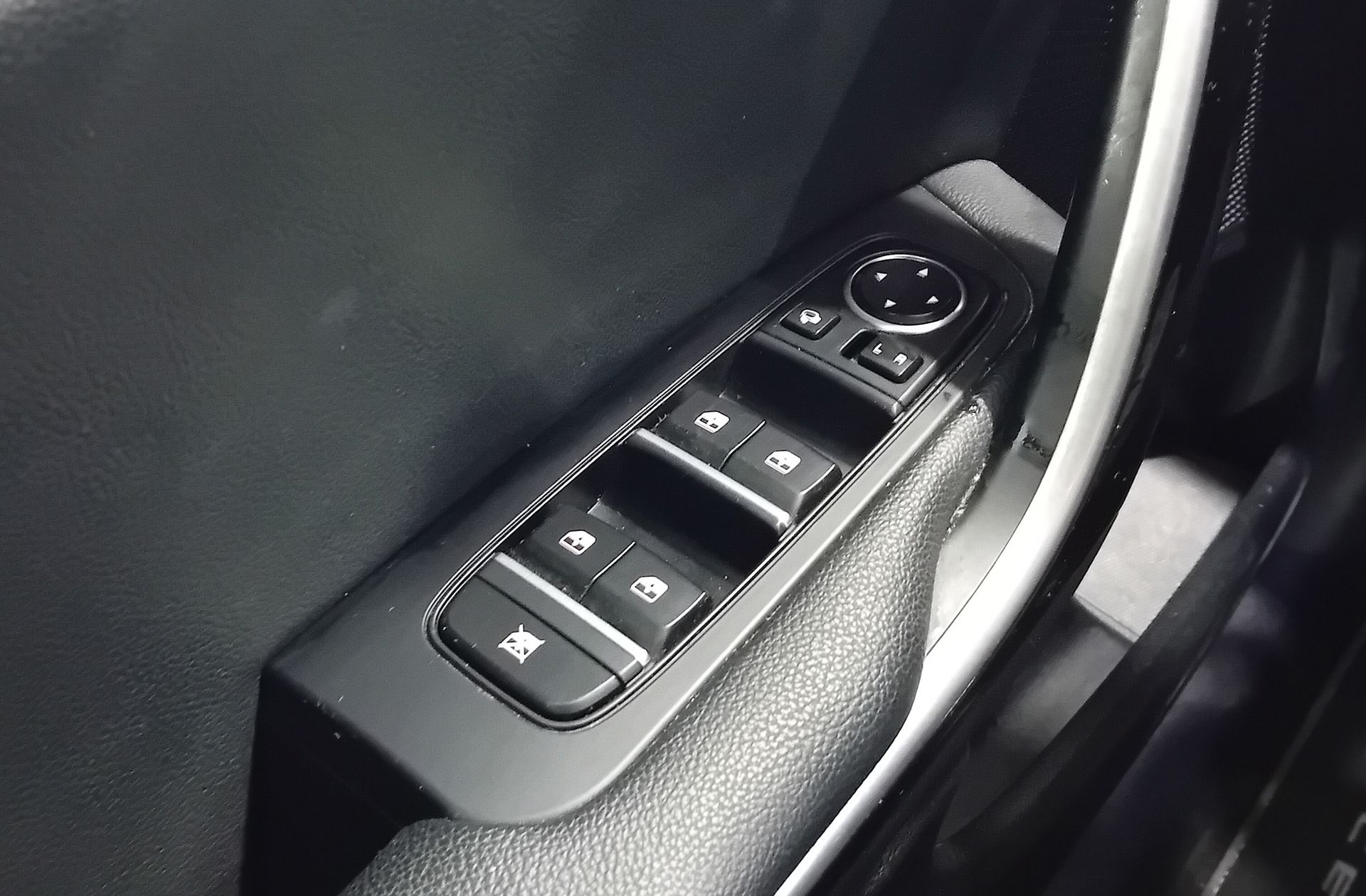 Kia XCeed 1.4 T-GDi Tech DCT - foto 29