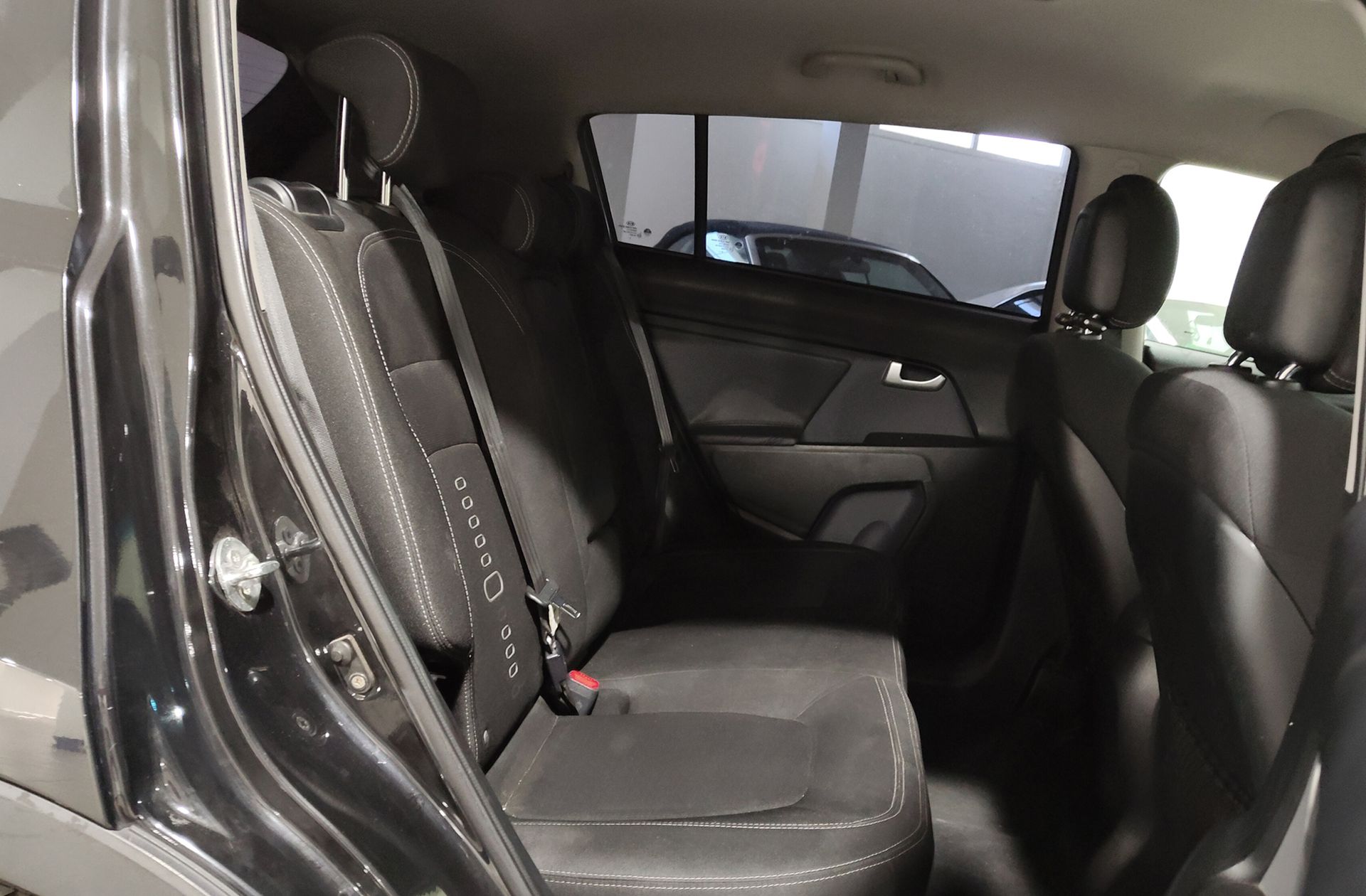 Kia Sportage 1.6 GDI Drive 4x2 - foto 12