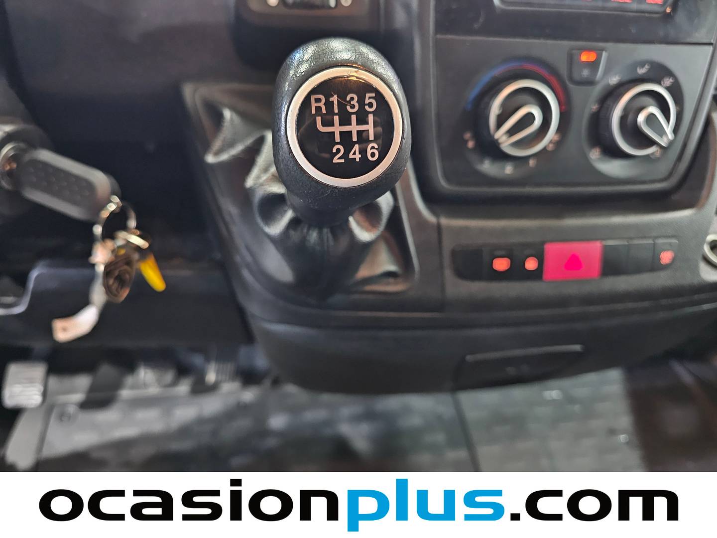 Peugeot Boxer Peugeot Boxer Furgon BlueHDi 140 S&S Pack 335 L2H2 (140 CV) de segunda mano