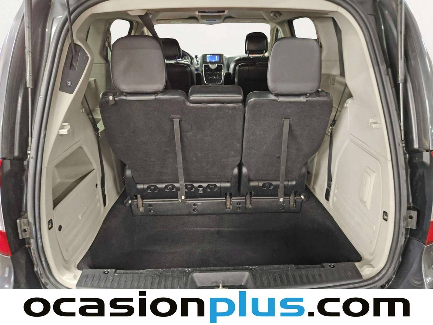 Foto Lancia Voyager Lancia Voyager 2.8 CRD Gold Auto 7 Plazas (163 CV) siete plazas