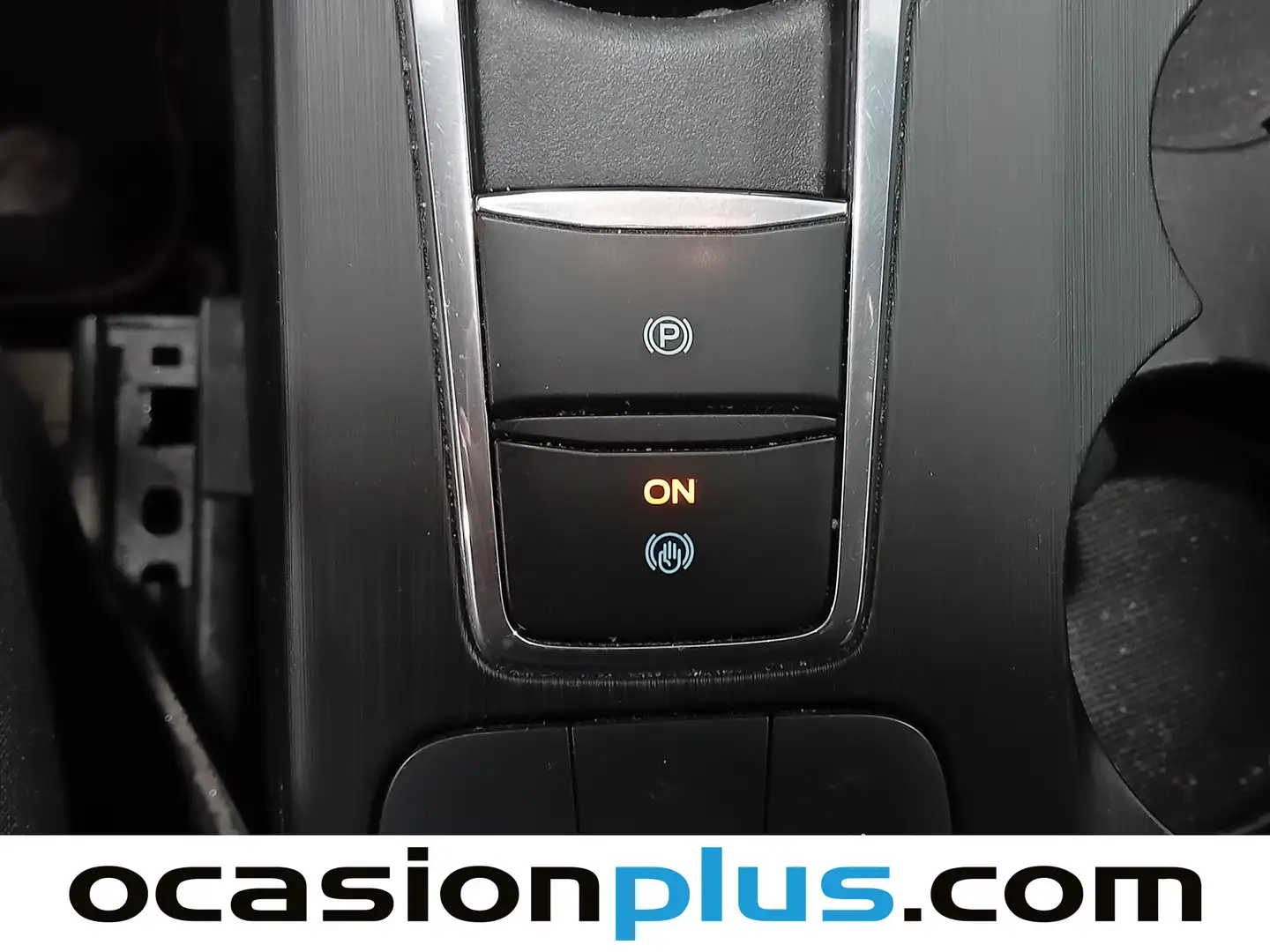 Foto Ford Kuga Ford Kuga 2.0 EcoBlue ST-Line 4x4 Auto (190 CV)