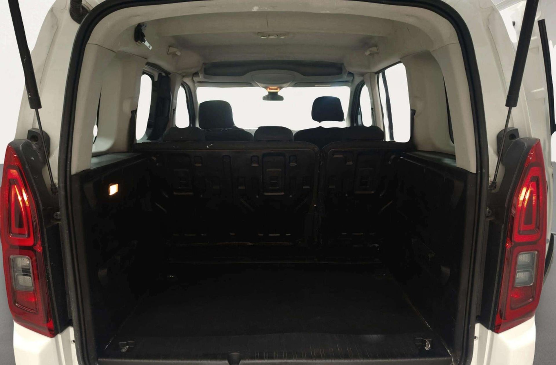 Opel Combo 1.5 TD Edition Plus L - foto 13