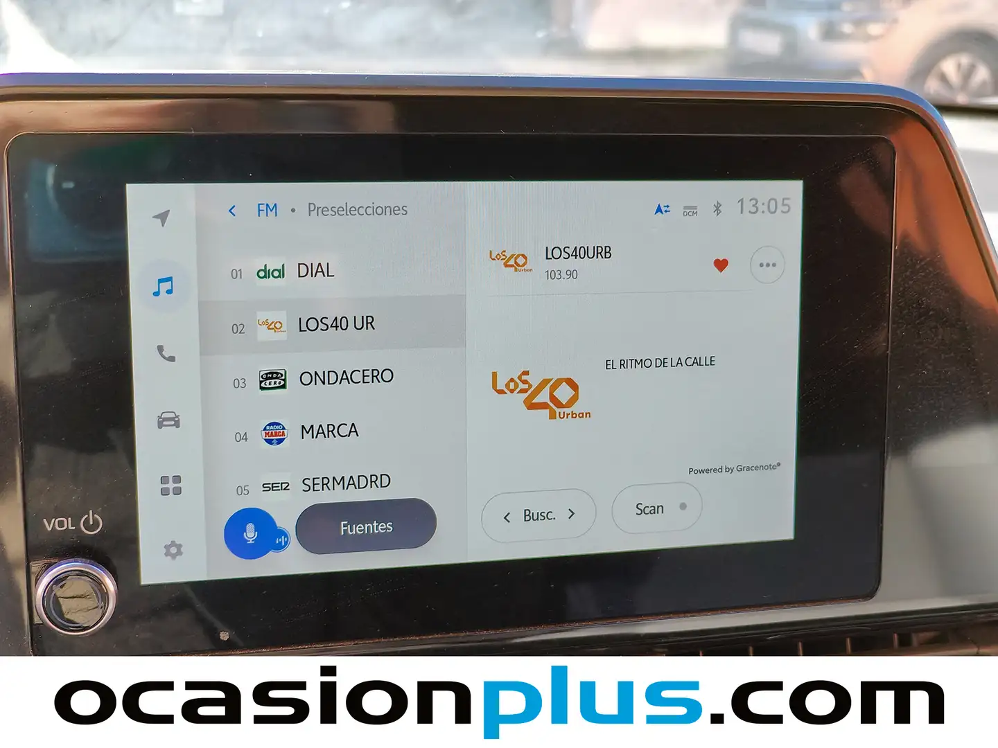 Foto Toyota C-HR Toyota C-HR 1.8 125H Advance (122 CV)