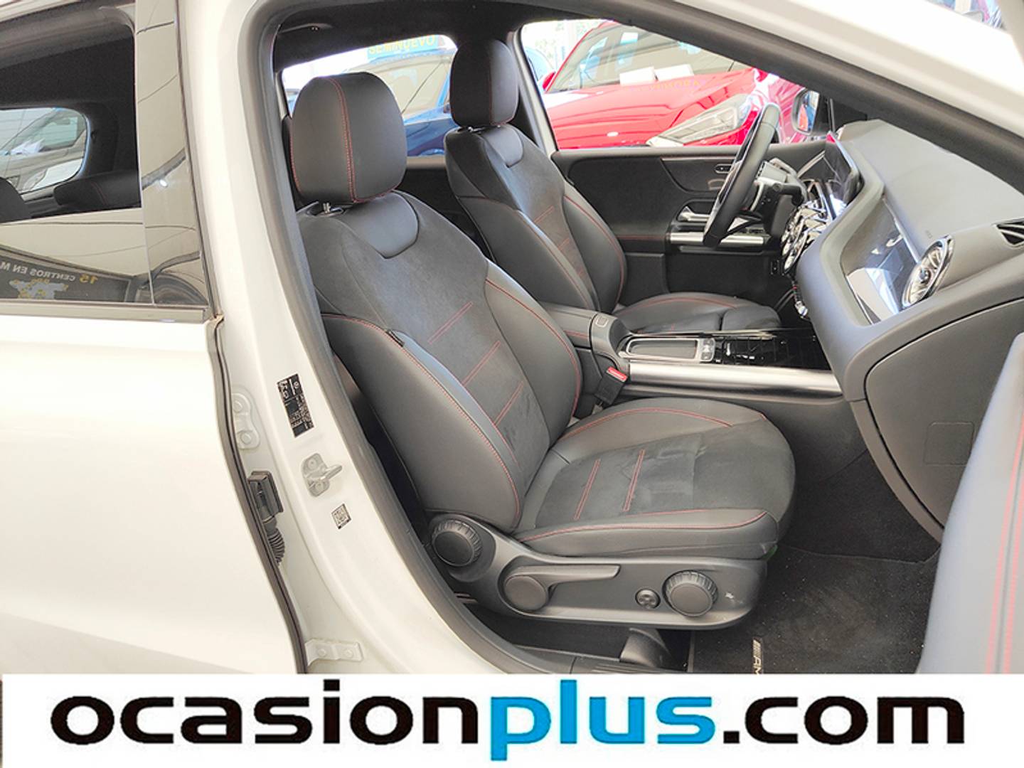 Foto Mercedes Clase B Mercedes-Benz Clase B 250 e  (218 CV) Pack AMG