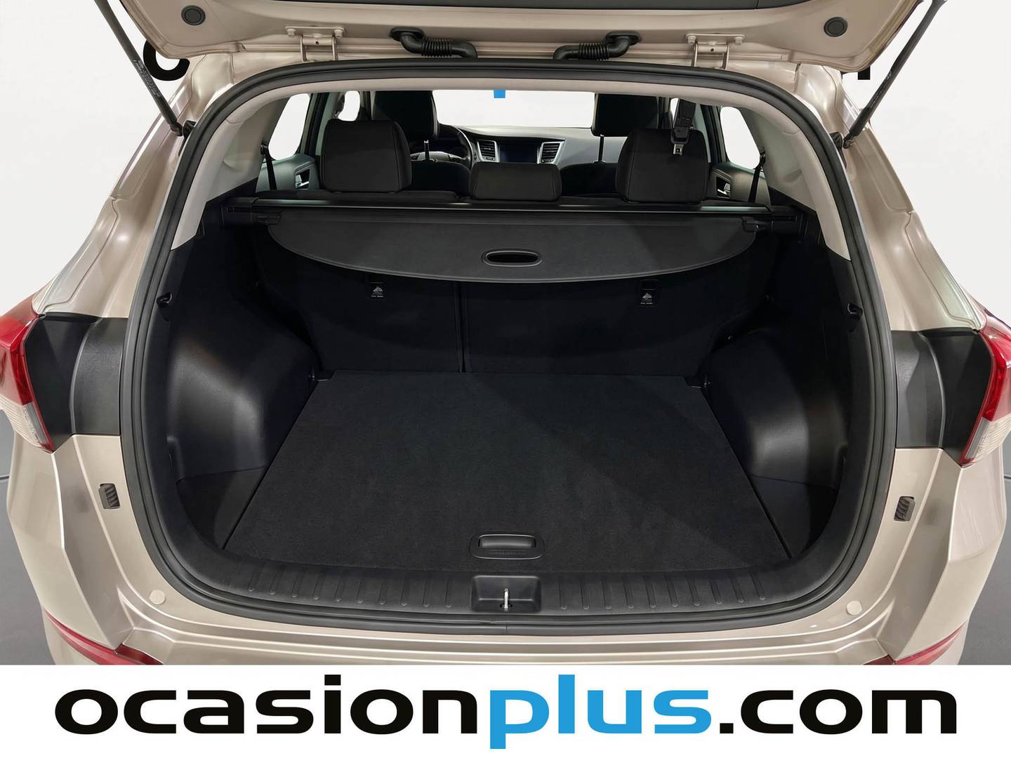 Fotos maletero Hyundai Tucson Hyundai Tucson 1.7 CRDI BlueDrive Tecno Sky 4x2 (115 CV)