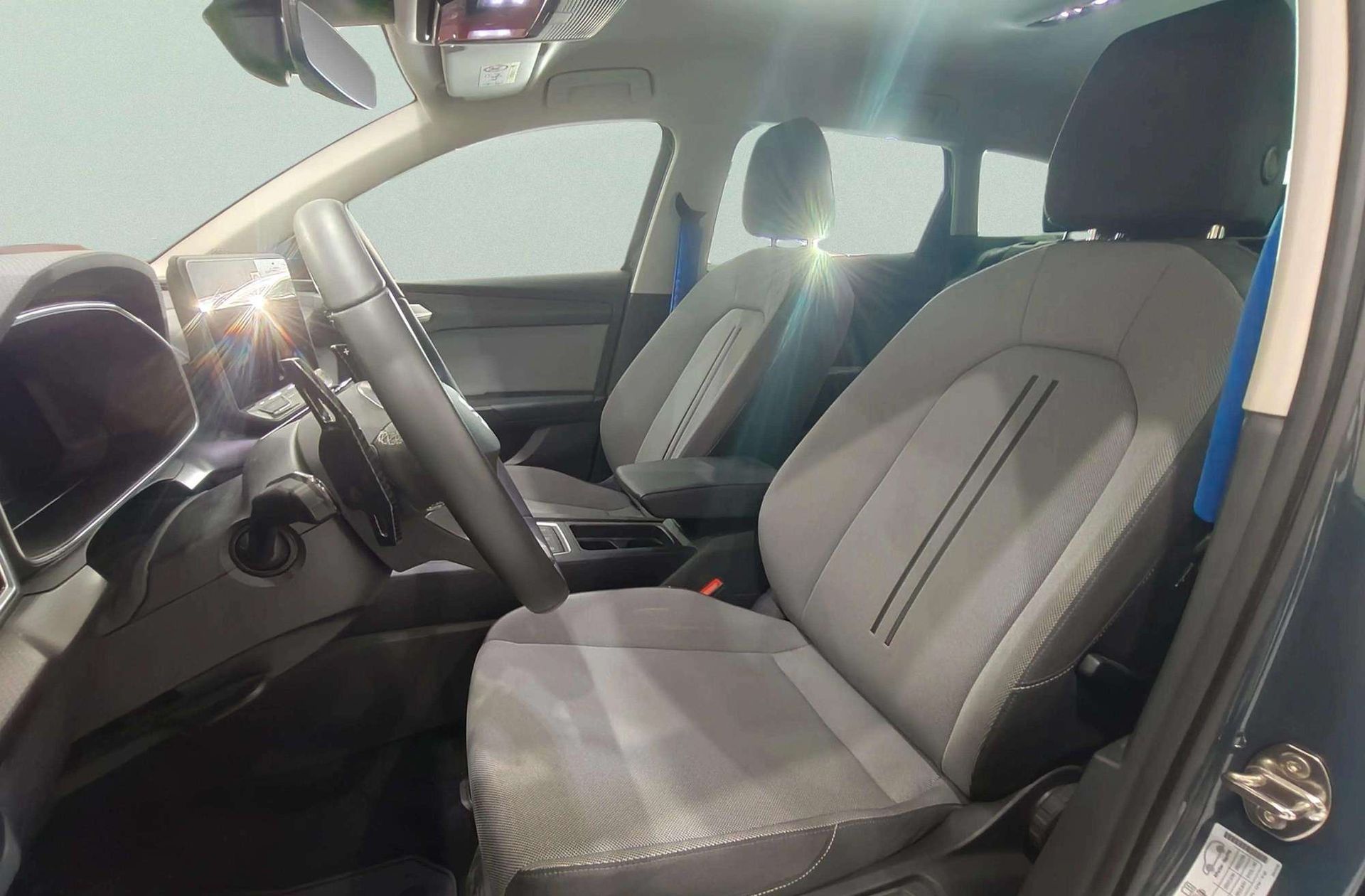 SEAT León ST 1.5 eTSI Style Special Edition DSG - foto 12