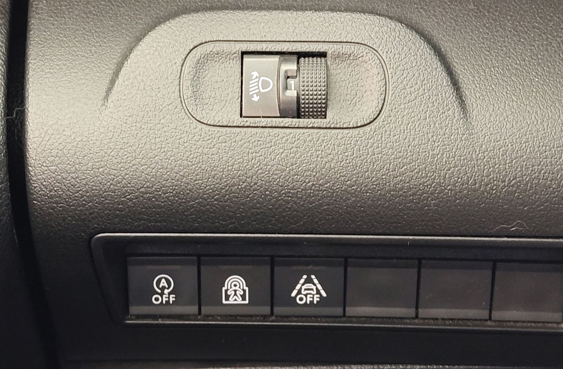 Peugeot Rifter PureTech 110 Allure Standard - foto 21