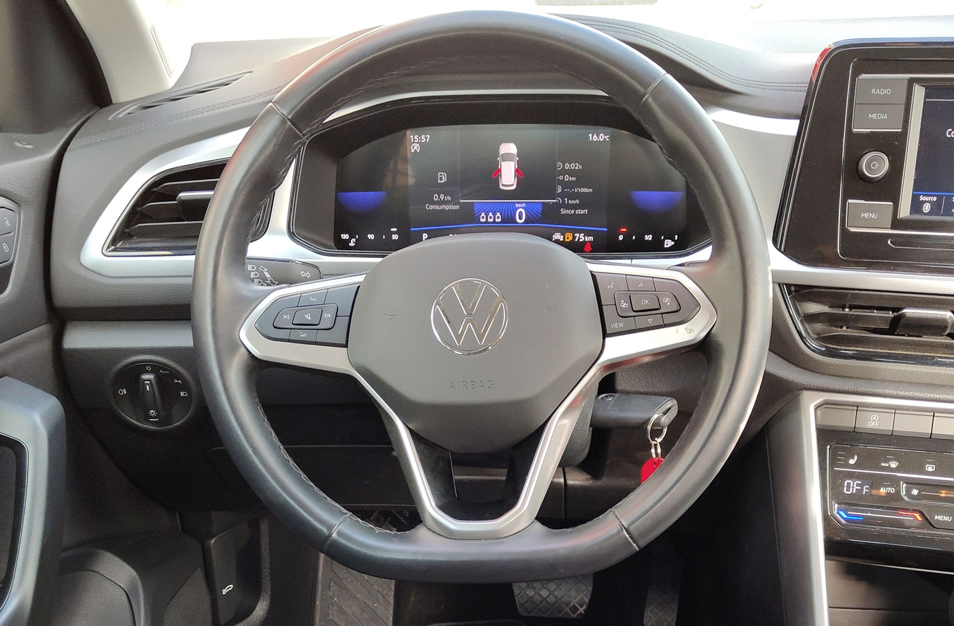 Volkswagen T-Roc Life 1.5 TSI DSG - foto 19