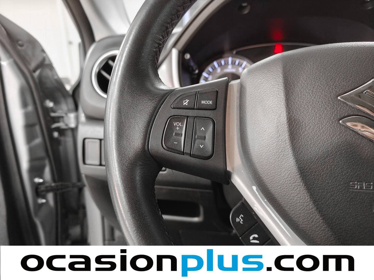 Suzuki Vitara Suzuki Vitara 1.4 T Mild Hybrid GLE 4WD (129 CV) 129cv