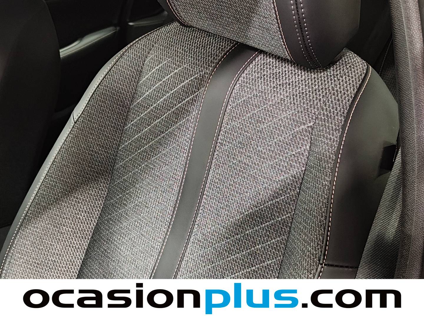 Extras y acabados del Peugeot 208 Peugeot 208 PureTech 100 Allure (100 CV)