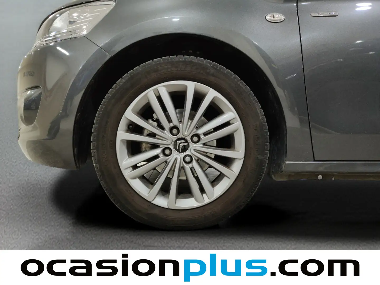 Foto Citroën C-Elysée Citroen C-Elysee BlueHDi 100 Exclusive (100 CV)