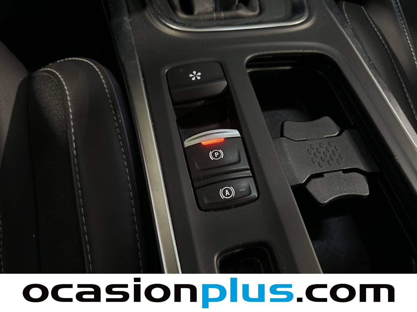 Renault Mégane Renault Megane Sport Tourer Techno TCe (140 CV) EDC GPF km 0
